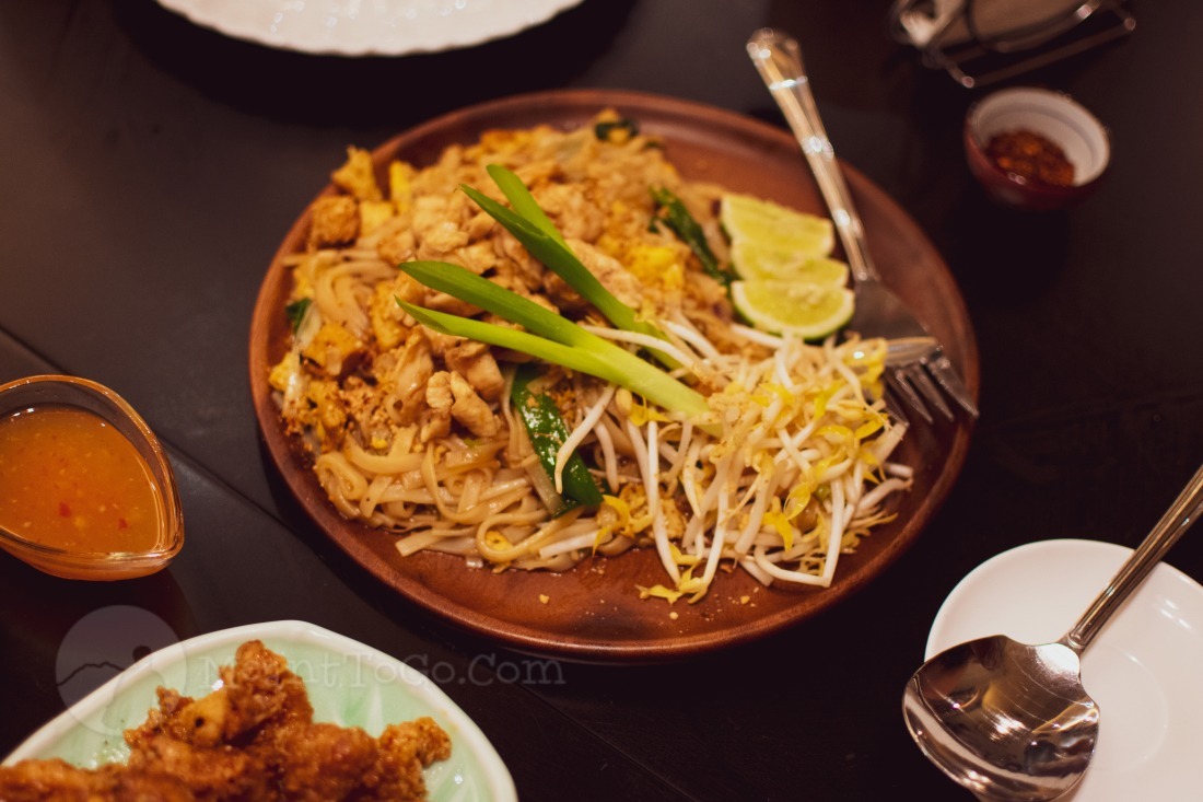 pad thai chicken