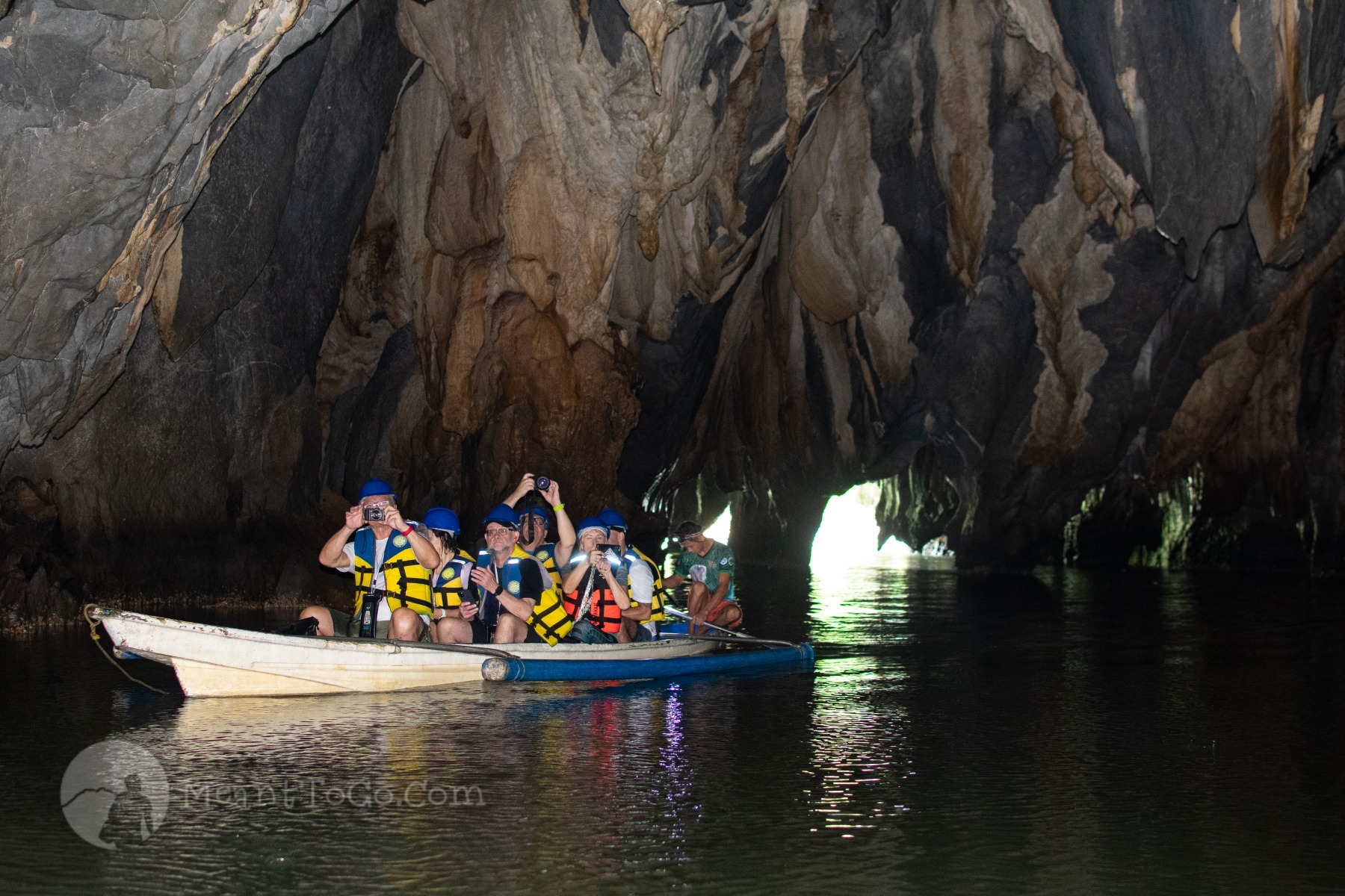 Underground river DIY travel guide